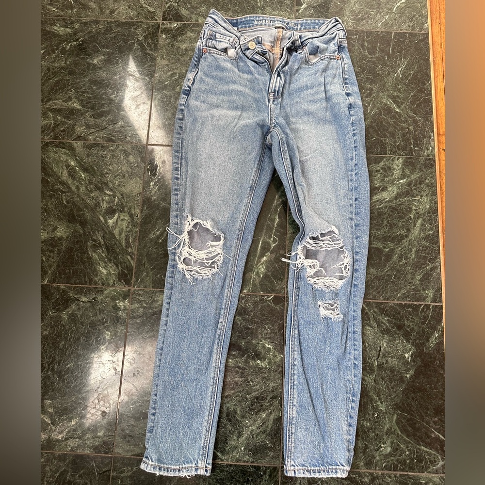 American eagle strigid jeans